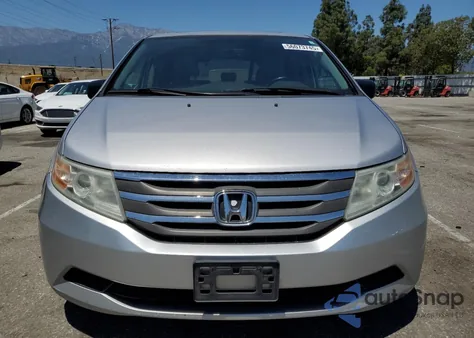 2013 Honda Odyssey Exl z USA, uszkodzony, nr VIN 5FNRL5H60DB024942